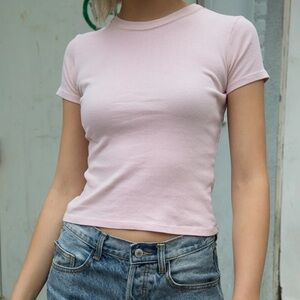 NWT Brandy Melville John Galt Hailie Baby Pink Cotton Short Sleeve T-Shirt